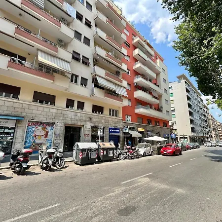 Cipro Vatican Apartment